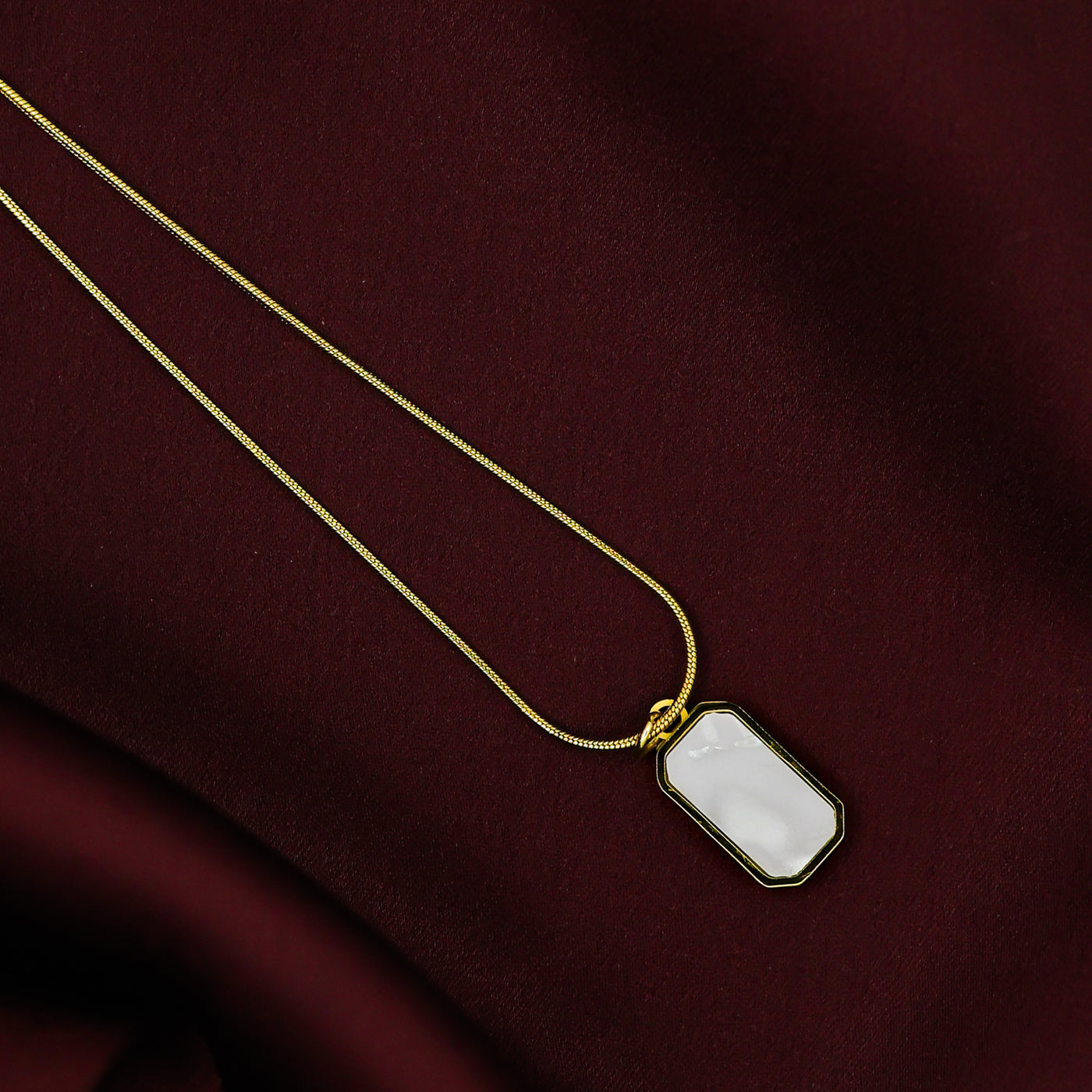 Reversible Black And White Pendant Necklace