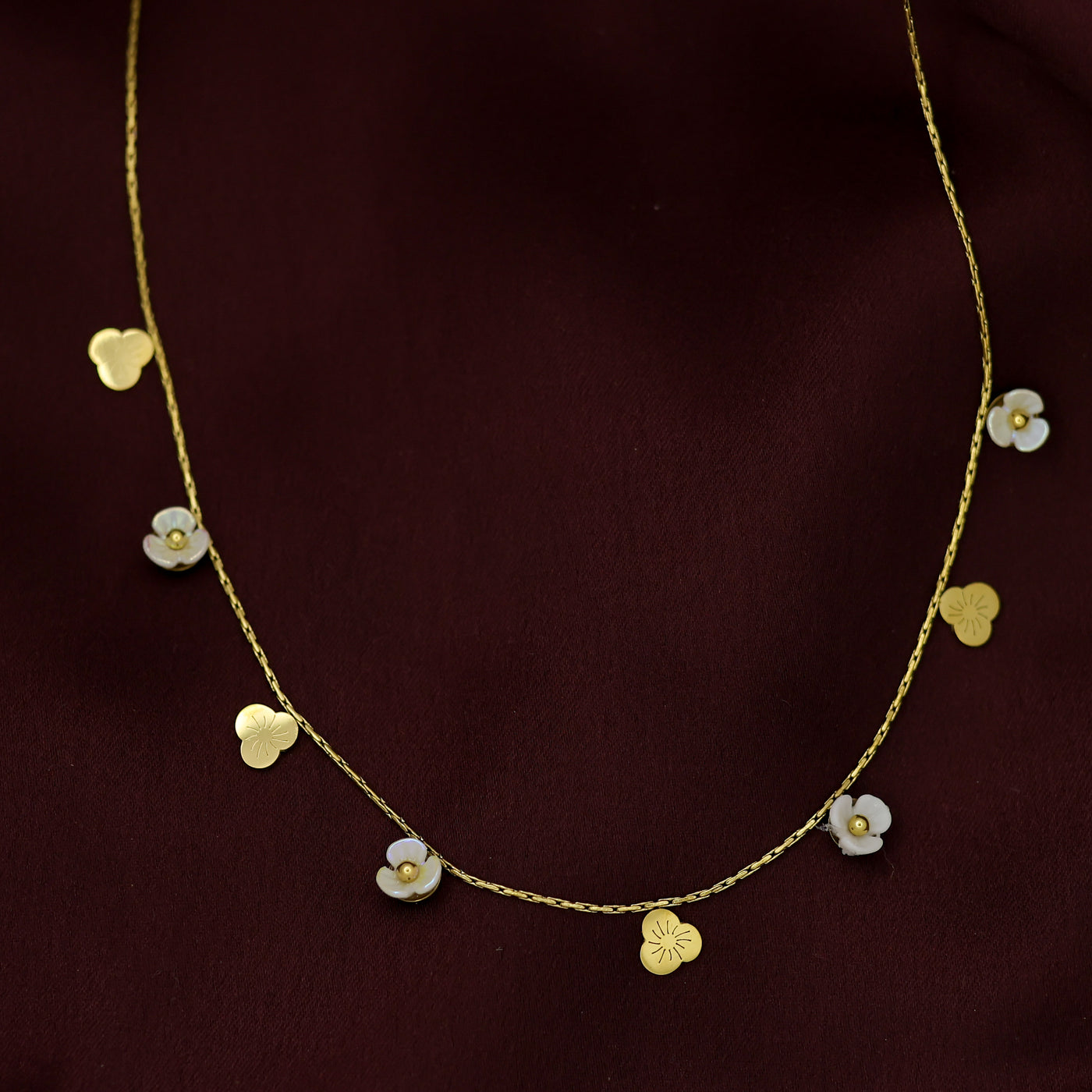 Gold and White Flower Necklace For Women and Girl's